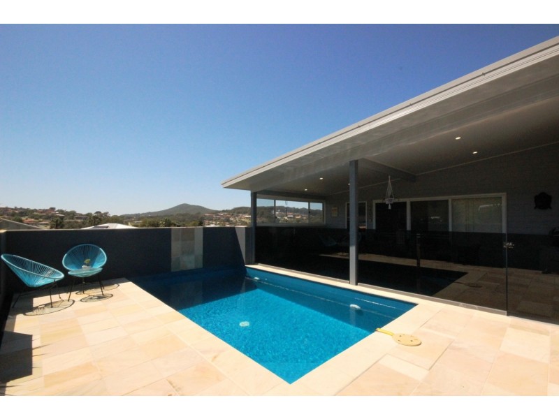 5 Narran Close, Forster NSW 2428