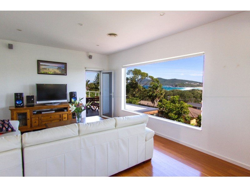 12 Marine Drive, Forster NSW 2428