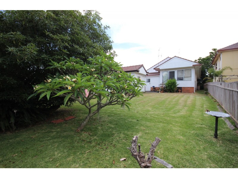 23 Helen Street, Forster NSW 2428