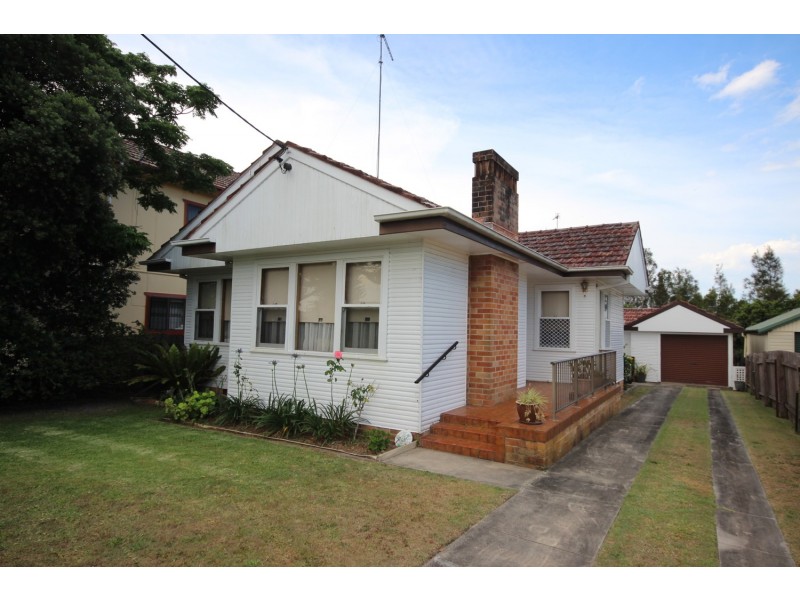 23 Helen Street, Forster NSW 2428