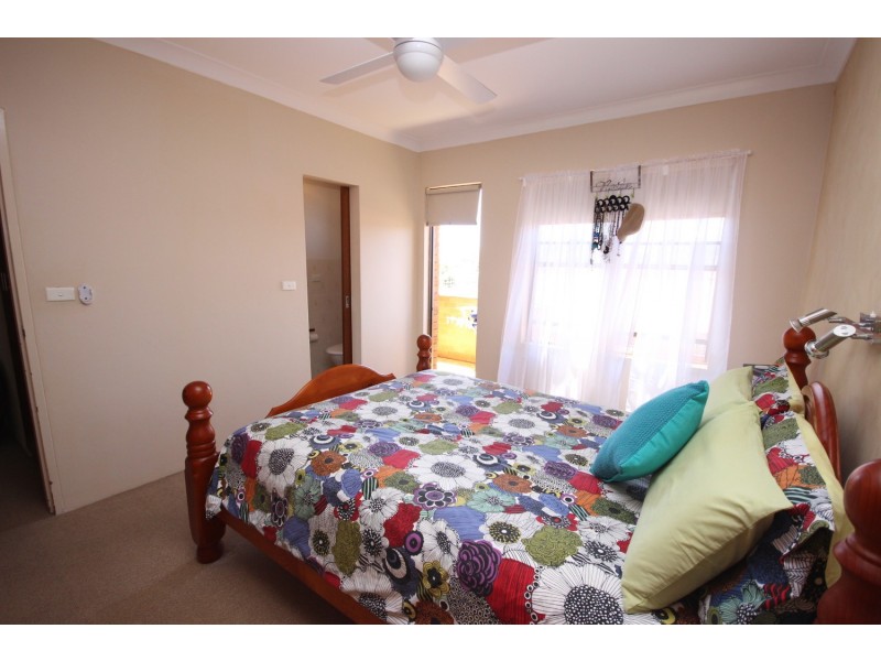 4/23-25 Lake Street, Forster NSW 2428