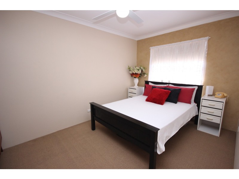 4/23-25 Lake Street, Forster NSW 2428