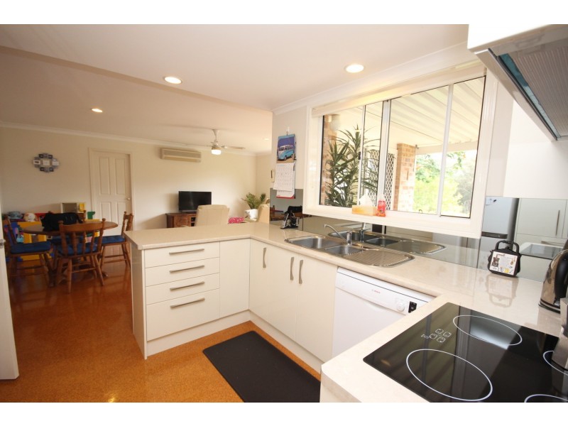 51 Karloo Street, Forster NSW 2428