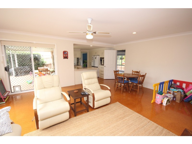 51 Karloo Street, Forster NSW 2428