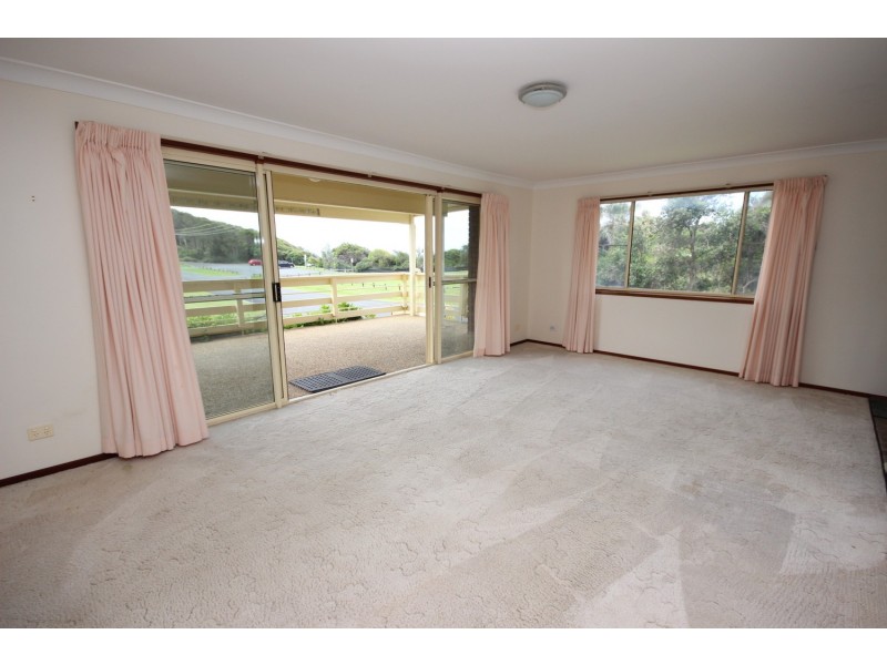 27 Burgess Road, Forster NSW 2428