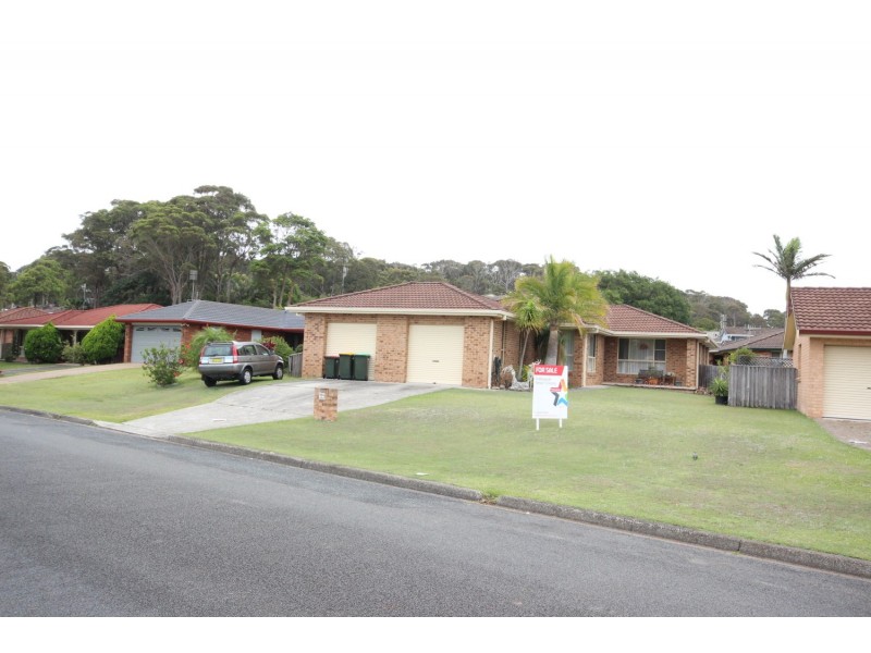 22 Kentia Drive, Forster NSW 2428