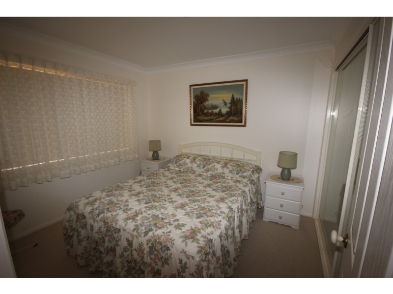 25 Green Point Drive, Green Point NSW 2428