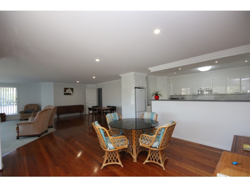 128 Kularoo Drive, Forster NSW 2428