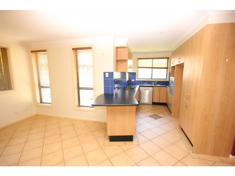 2/3  Inaja Place, Forster NSW 2428