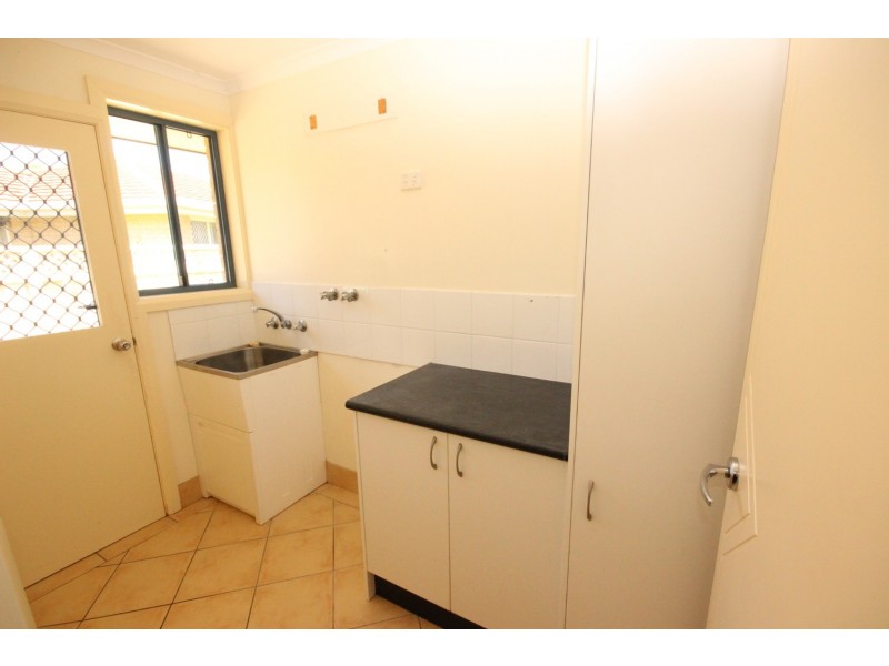 2/3  Inaja Place, Forster NSW 2428