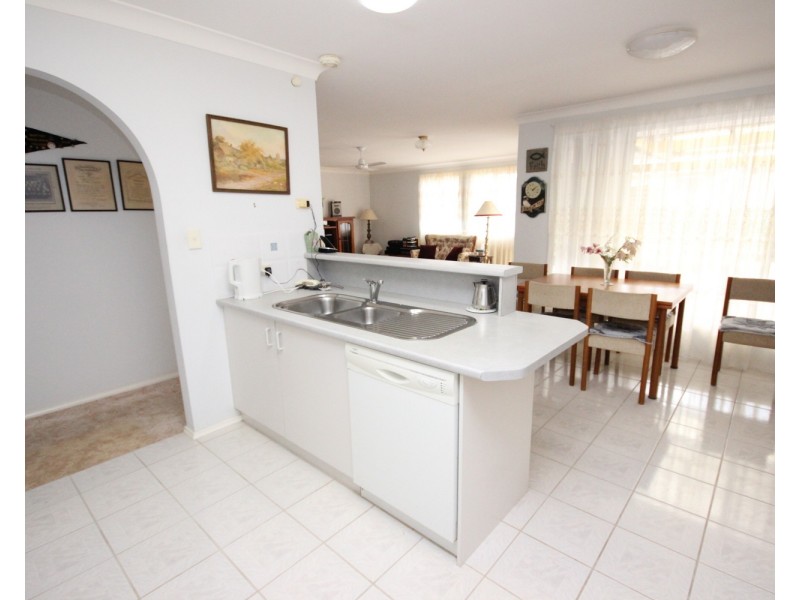 2/93 Goldens Road, Forster NSW 2428