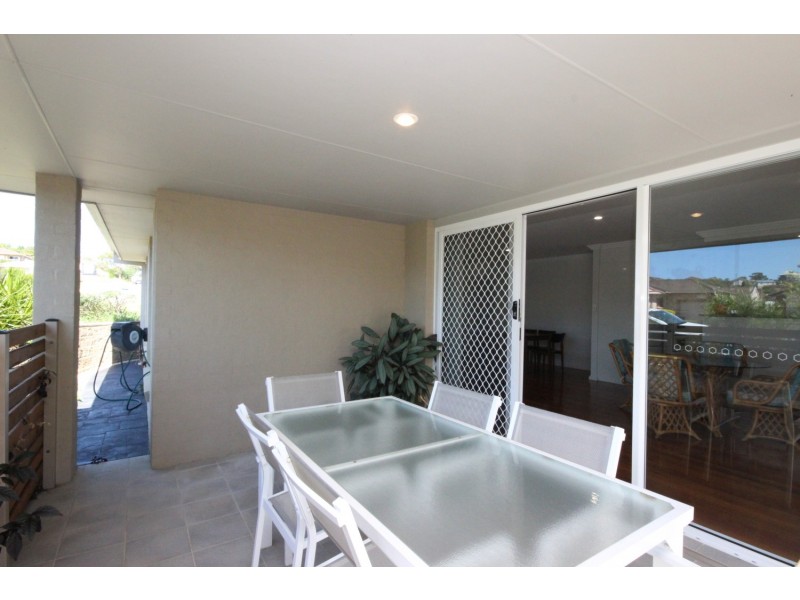 128 Kularoo Drive, Forster NSW 2428