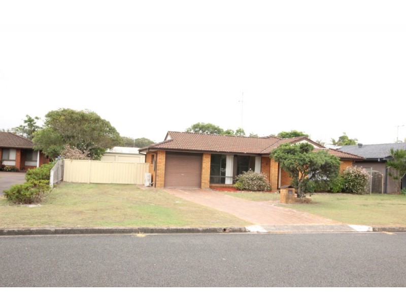 9 Sciacca Avenue, Tuncurry NSW 2428