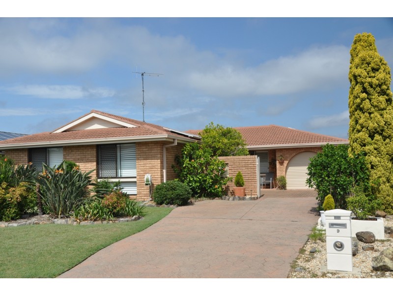 9 Roebuck Key, Forster NSW 2428