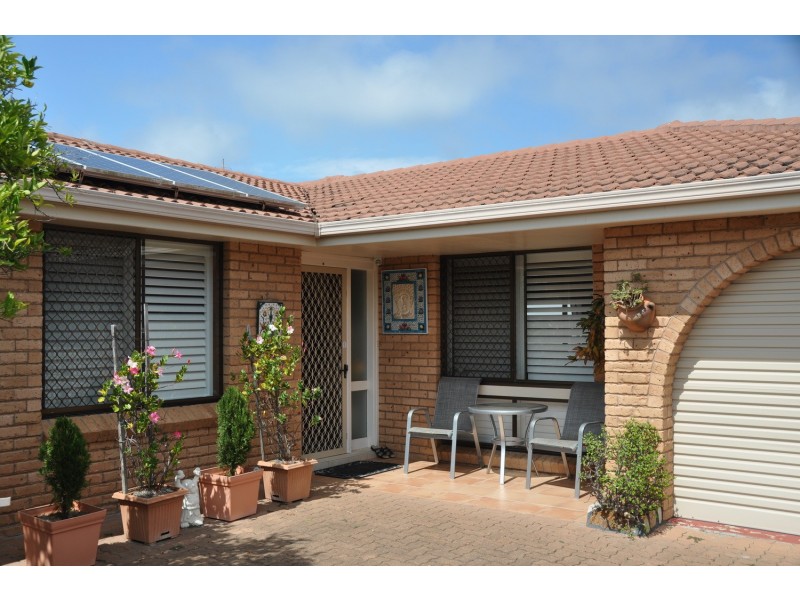 9 Roebuck Key, Forster NSW 2428