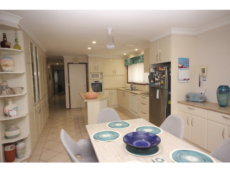 9 Roebuck Key, Forster NSW 2428