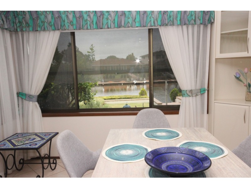 9 Roebuck Key, Forster NSW 2428