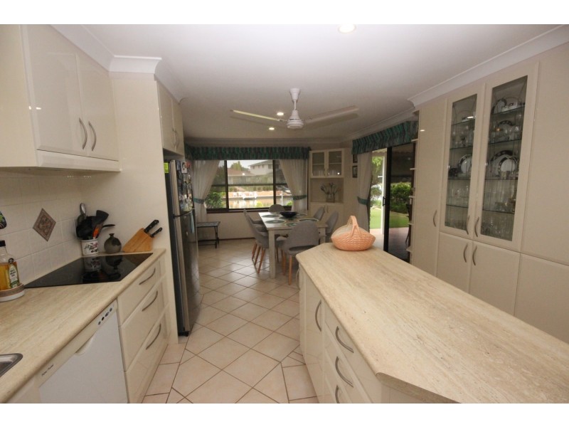9 Roebuck Key, Forster NSW 2428