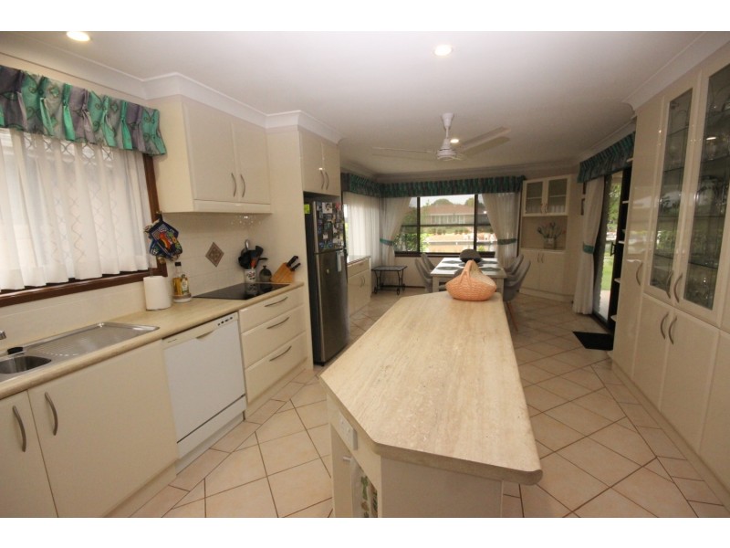 9 Roebuck Key, Forster NSW 2428