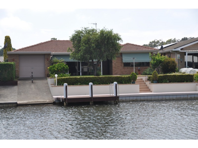 9 Roebuck Key, Forster NSW 2428