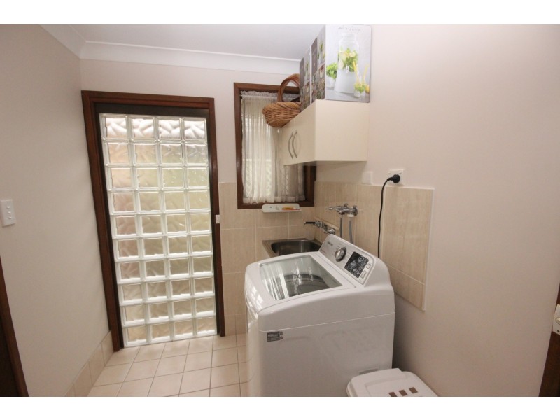 9 Roebuck Key, Forster NSW 2428