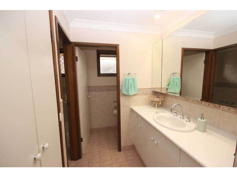 9 Roebuck Key, Forster NSW 2428