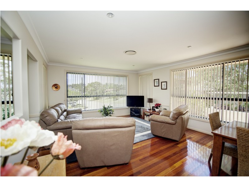 2 Timbertop Avenue, Forster NSW 2428