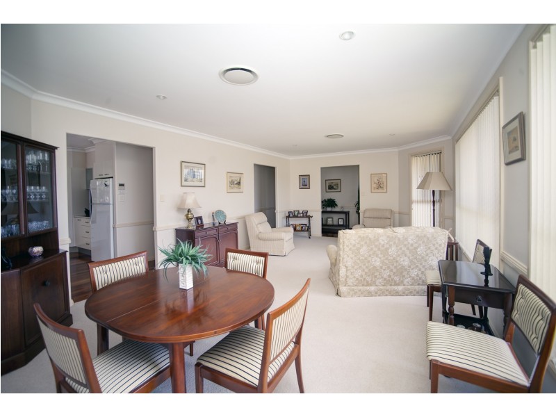 2 Timbertop Avenue, Forster NSW 2428