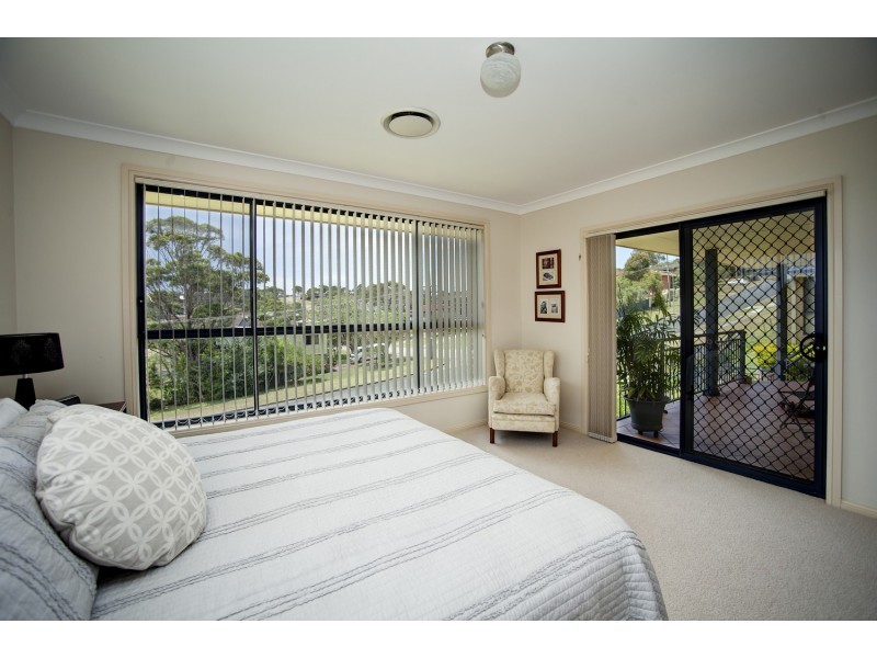 2 Timbertop Avenue, Forster NSW 2428