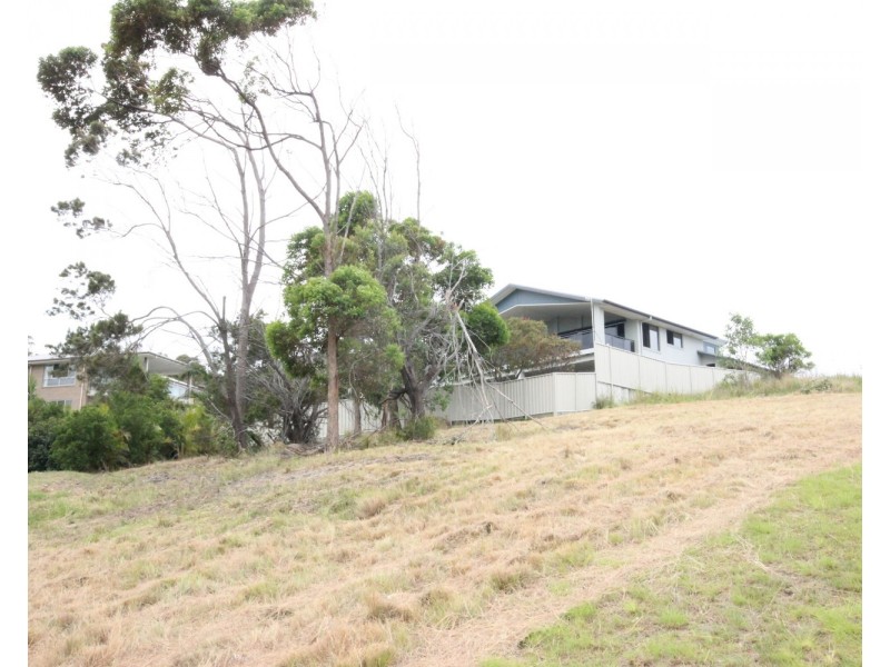 12 Narran Close, Forster NSW 2428