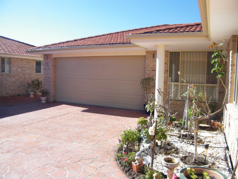 1b Annecy Court, Forster NSW 2428