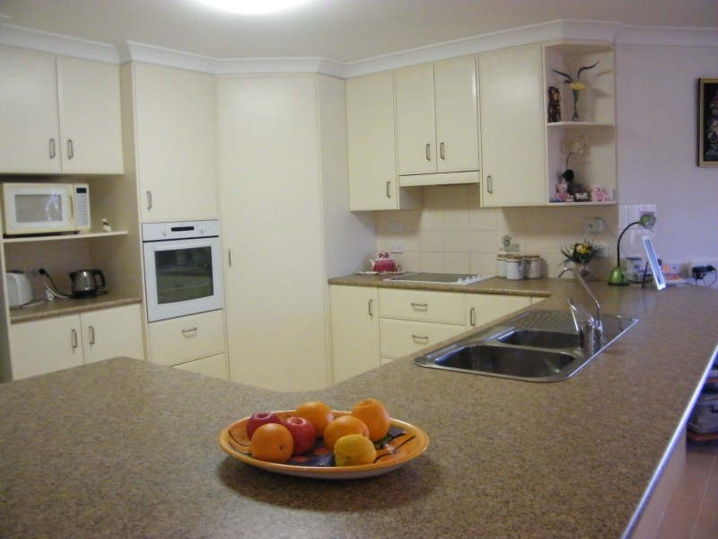 1b Annecy Court, Forster NSW 2428