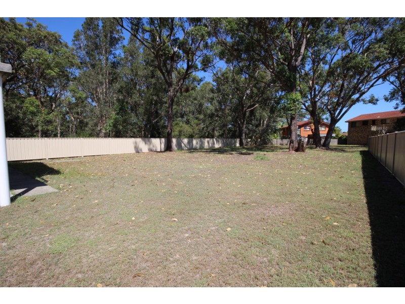 12 Aurum Place, Forster NSW 2428