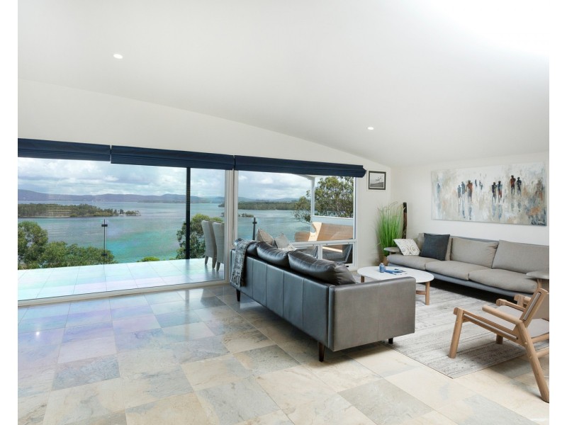 47 Green Point Drive, Green Point NSW 2428
