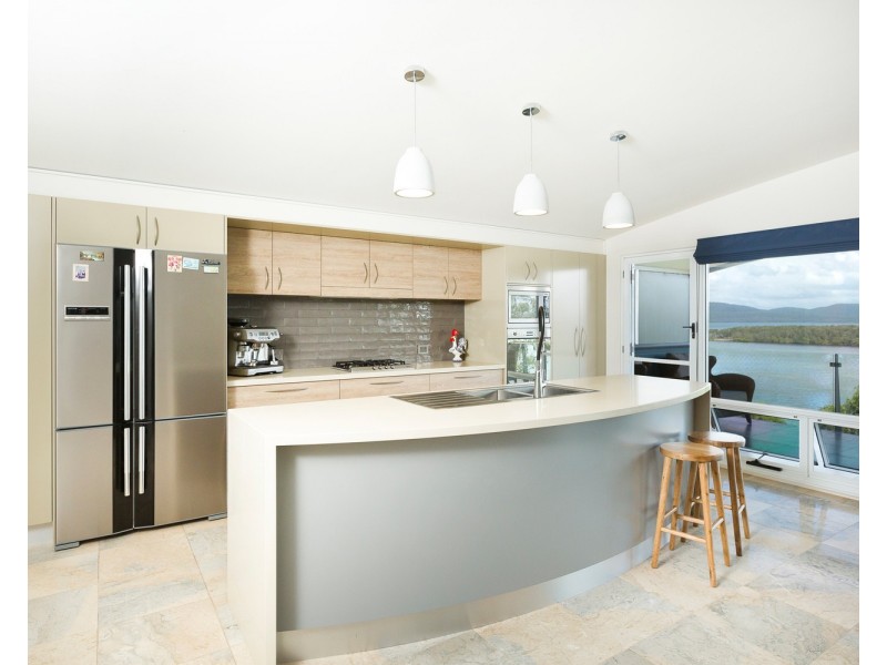 47 Green Point Drive, Green Point NSW 2428