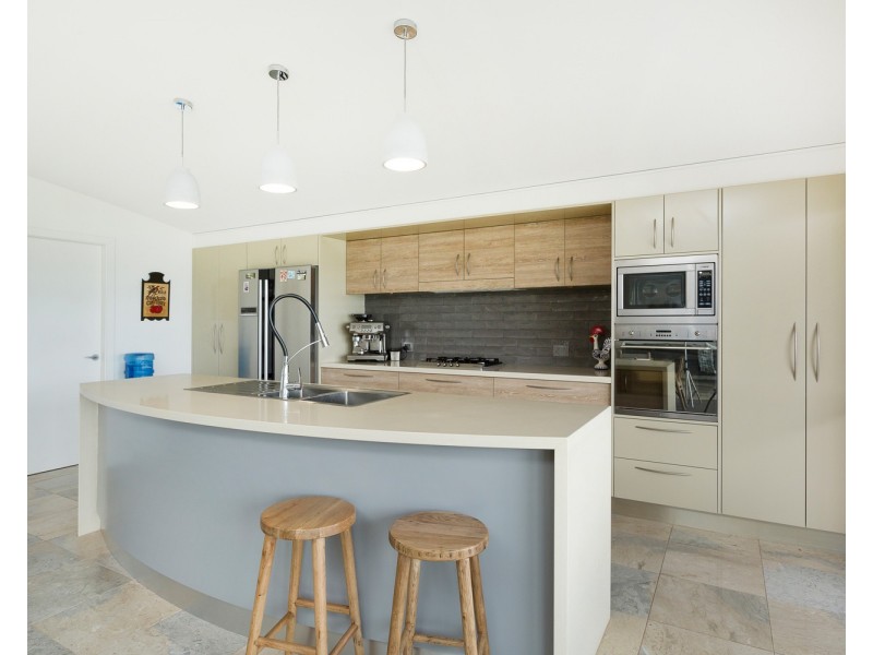 47 Green Point Drive, Green Point NSW 2428