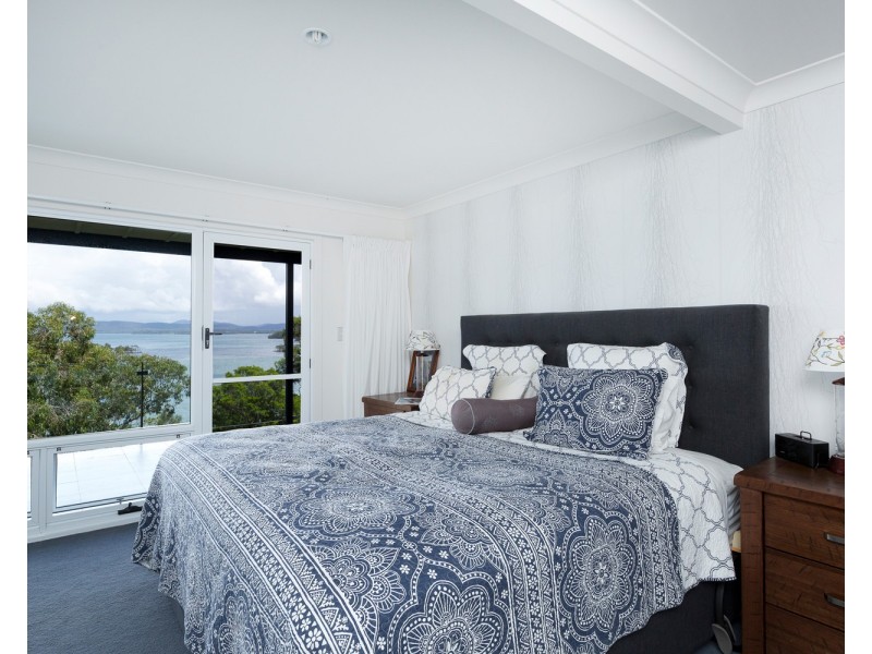 47 Green Point Drive, Green Point NSW 2428