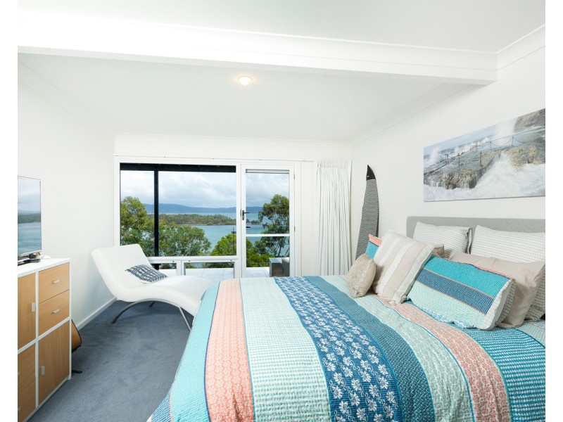 47 Green Point Drive, Green Point NSW 2428