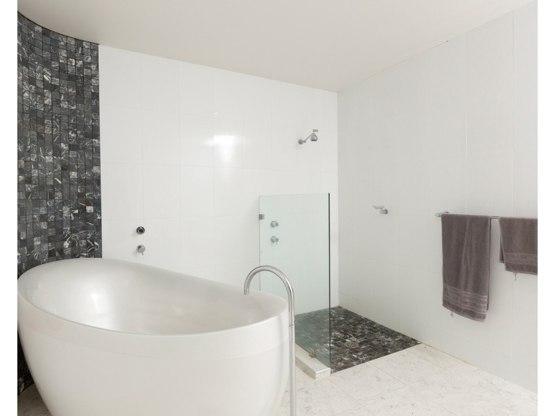 47 Green Point Drive, Green Point NSW 2428