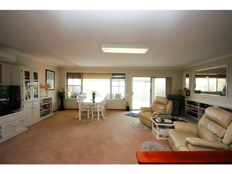 44 Becker Road, Forster NSW 2428