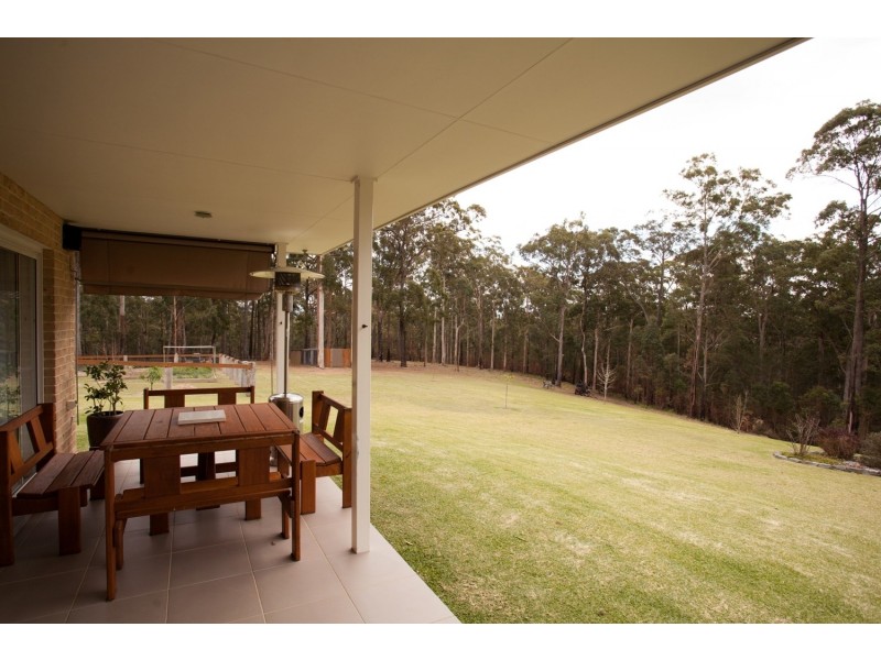 213 Tallwood Drive, Hallidays Point NSW 2430