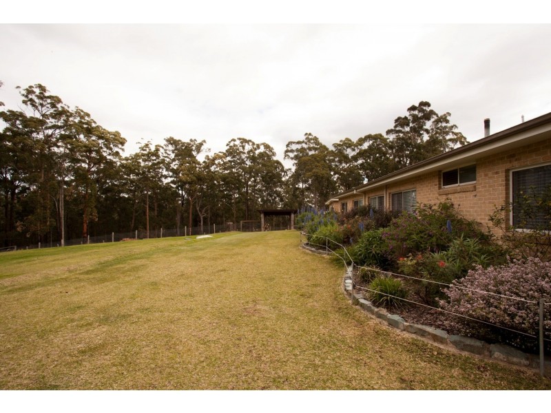213 Tallwood Drive, Hallidays Point NSW 2430