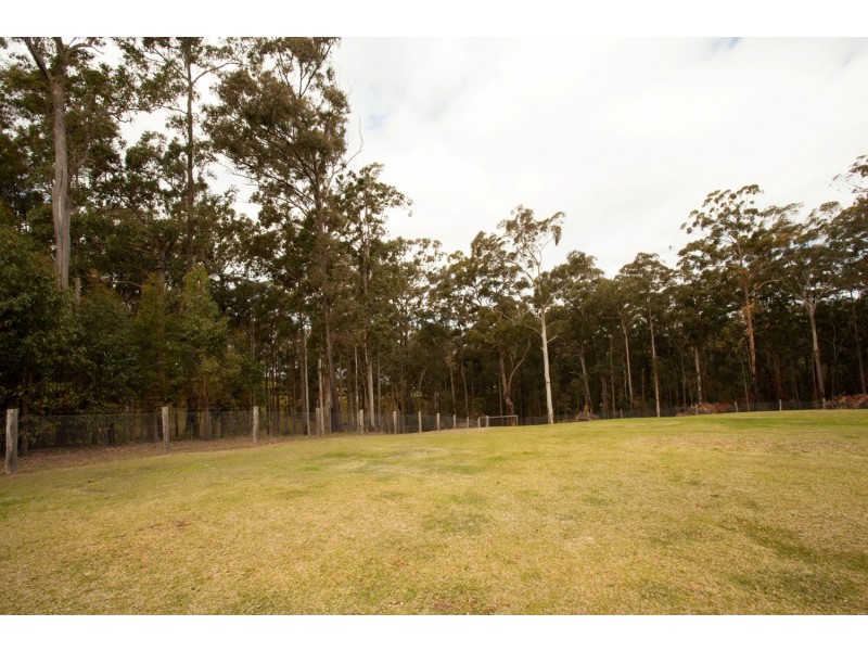 213 Tallwood Drive, Hallidays Point NSW 2430