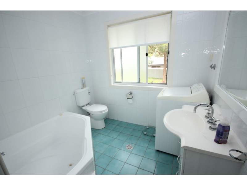 18 Macwood Road, Smiths Lake NSW 2428