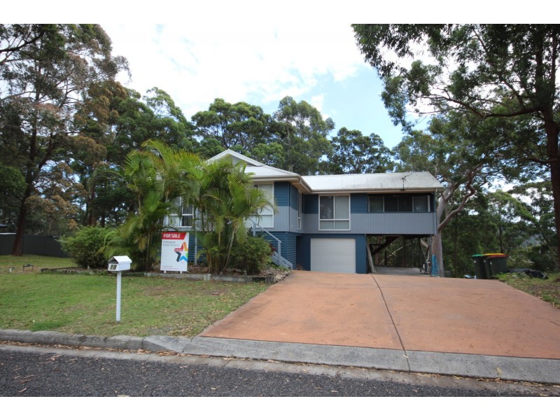 18 Macwood Road, Smiths Lake NSW 2428