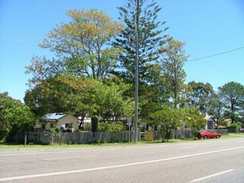 156-158 Manning Street, Tuncurry NSW 2428