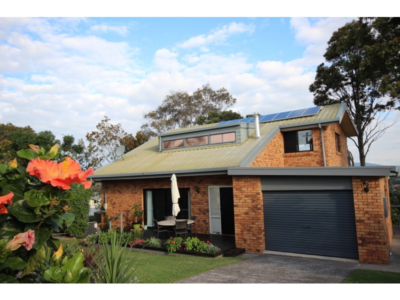 60 Moorooba Road, Coomba Park NSW 2428