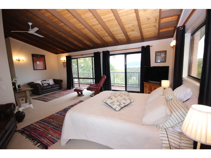 60 Moorooba Road, Coomba Park NSW 2428