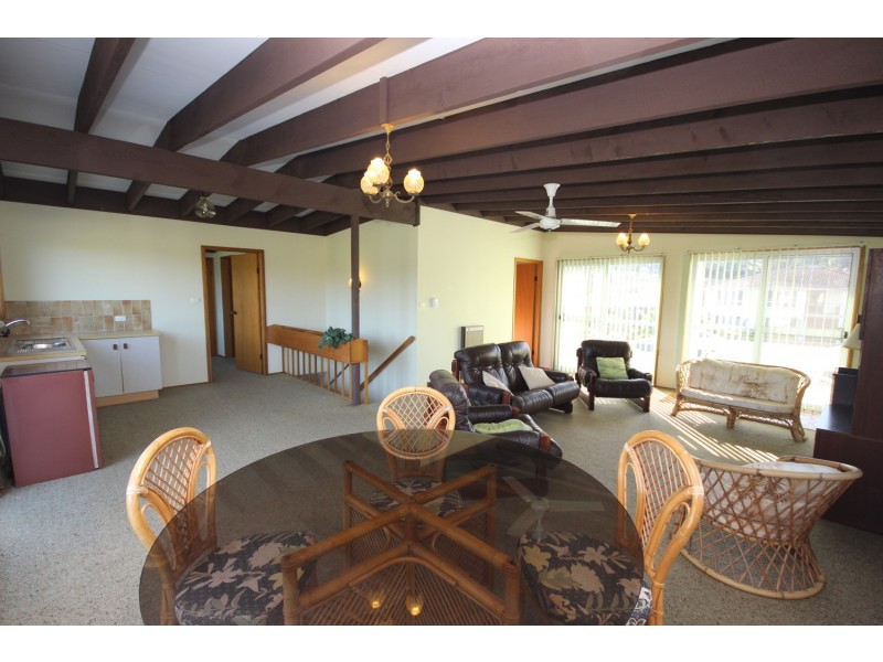 44 Gleeson Avenue, Forster NSW 2428
