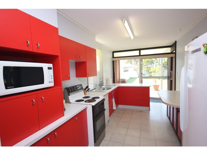 44 Gleeson Avenue, Forster NSW 2428